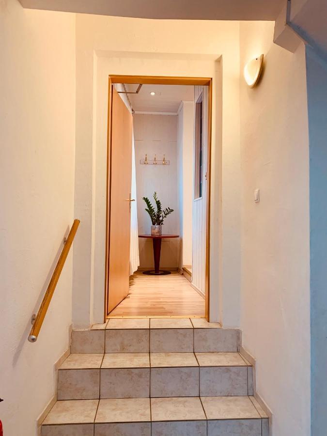 Hotel Gasthaus Zur Eule Кьолн Екстериор снимка