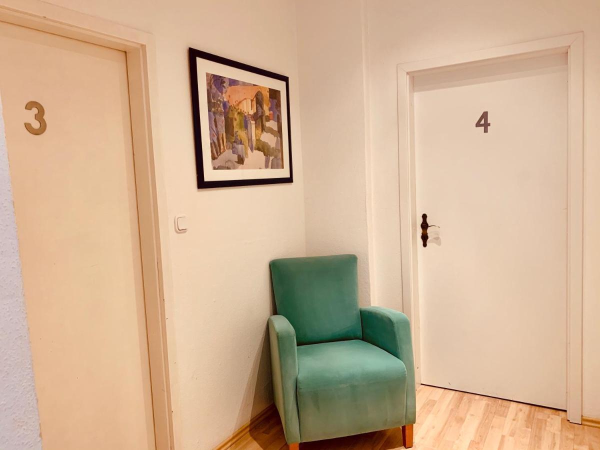 Hotel Gasthaus Zur Eule Кьолн Екстериор снимка