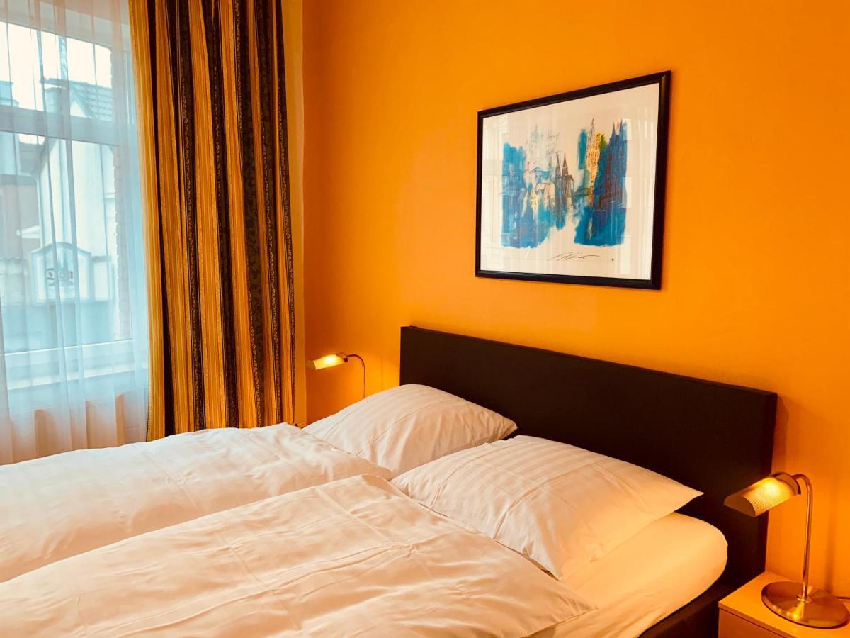Hotel Gasthaus Zur Eule Кьолн Екстериор снимка